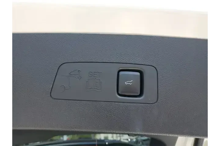 $31990 : Lincoln Corsair 2023 Reserve image 6