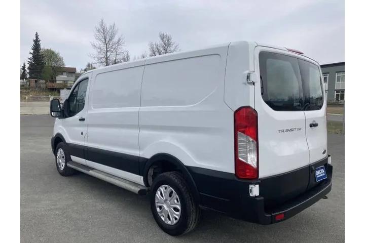 $32999 : 2021 Transit image 8