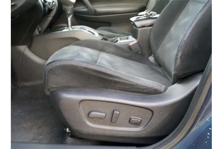 $10995 : 2014 Rogue SV image 10