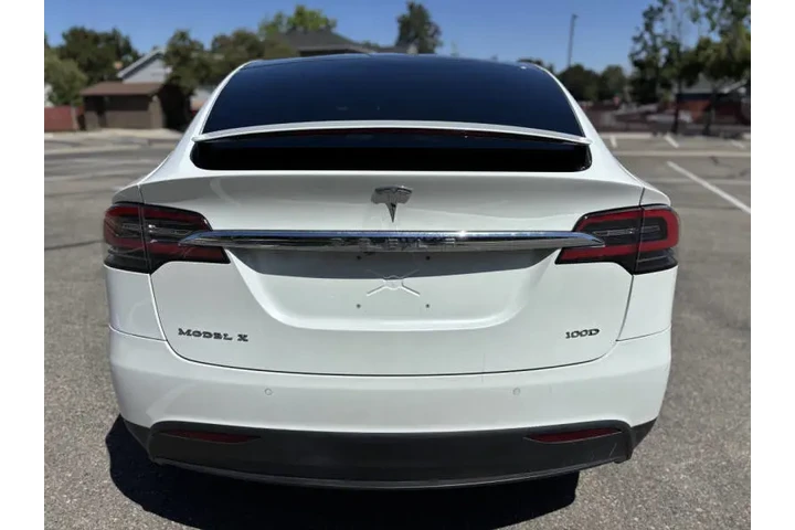 $23979 : 2017 Model X 100D image 8