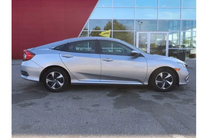 $16877 : Honda Civic 2020 LX 4dr Seda image 9