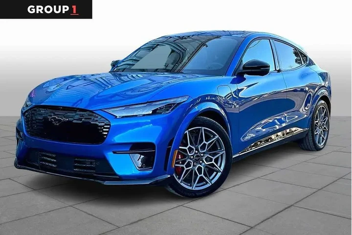 $39983 : Ford Mustang Mach-E 2025 AWD image 1