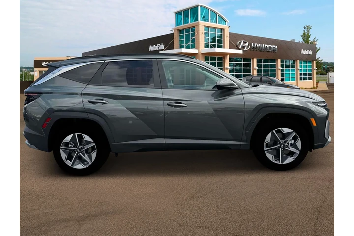 $25900 : Hyundai TUCSON Hybrid 2025 A image 9