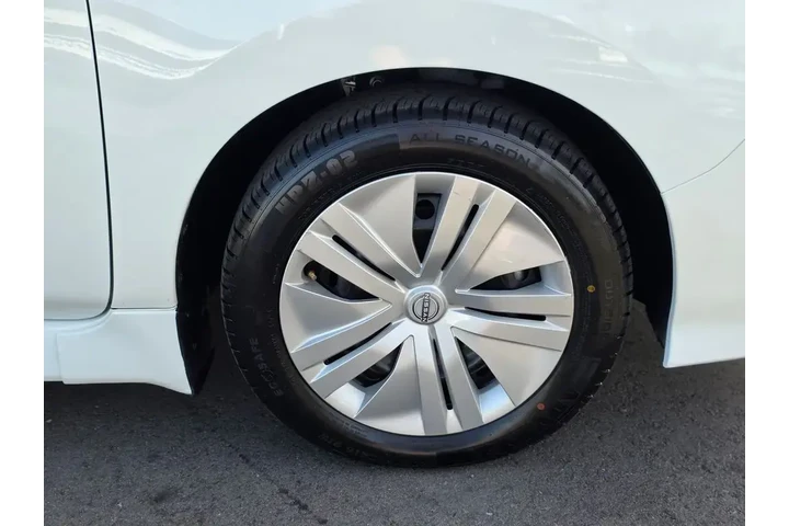 $13532 : Nissan LEAF 2023 S 4dr Hatch image 8