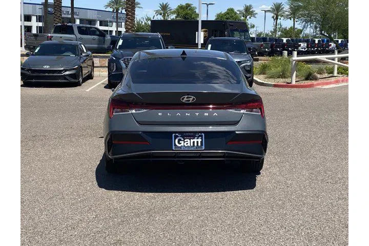 $20998 : Hyundai ELANTRA 2024 SEL 4dr image 4