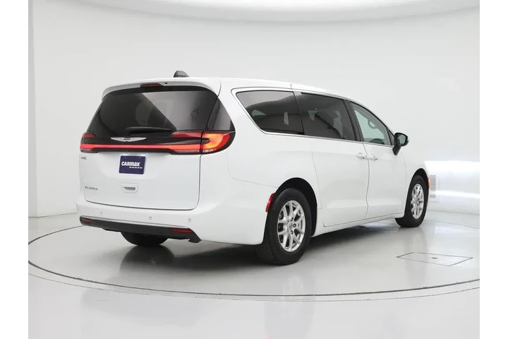 $23998 : Chrysler Pacifica 2023 Touri image 8