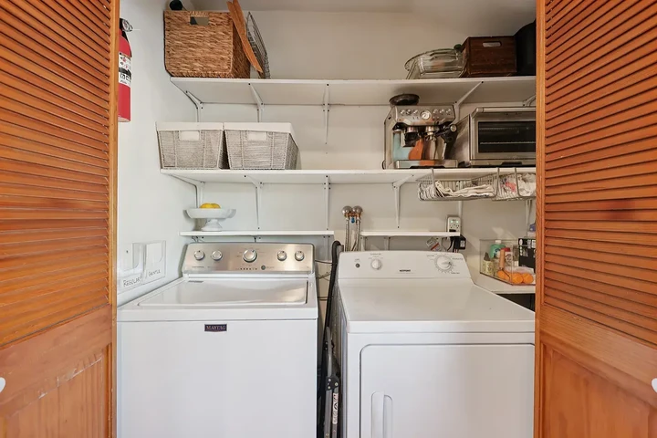$2000 : BEAUTIFUL HOME FOR RENT image 7