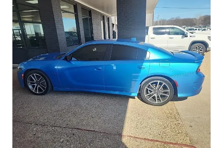$32681 : Dodge Charger 2023 R/T 4dr S image 1