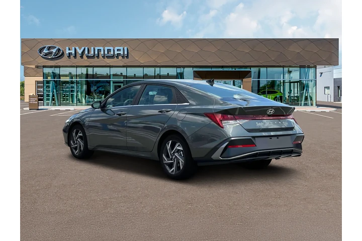 $22906 : Hyundai ELANTRA 2024 SEL 4dr image 5