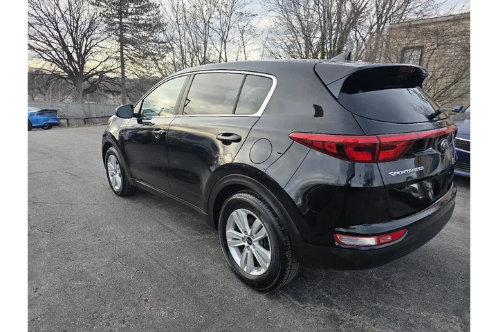 $7900 : 2018 Sportage LX FWD image 6