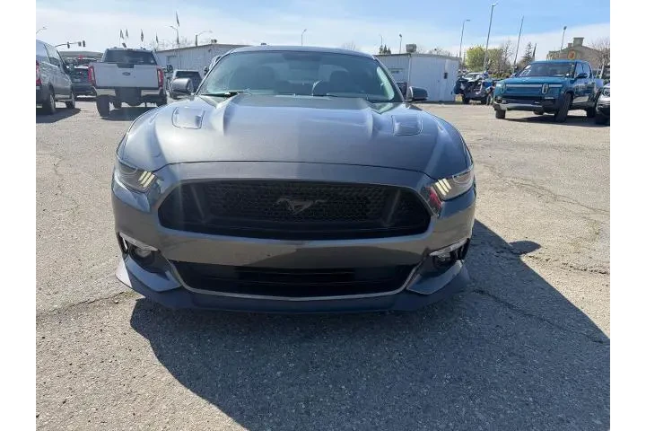 $33500 : Ford Mustang 2017 GT 2dr Fas image 8