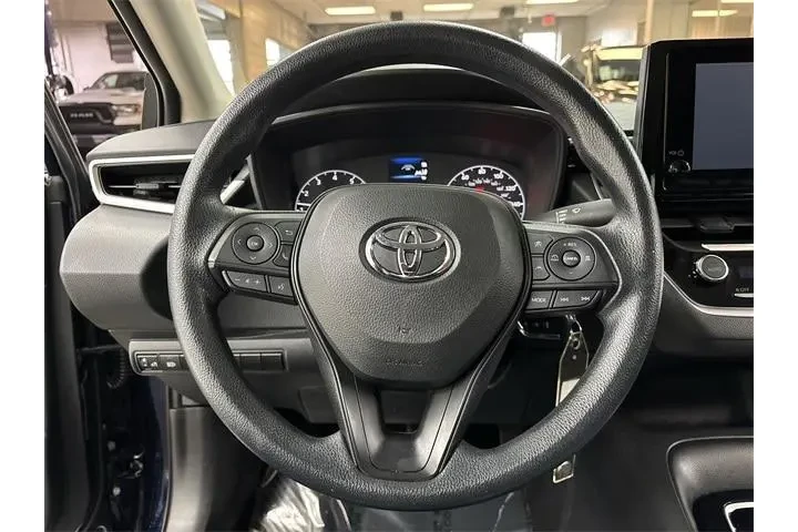 $17800 : Toyota Corolla 2024 LE 4dr S image 5