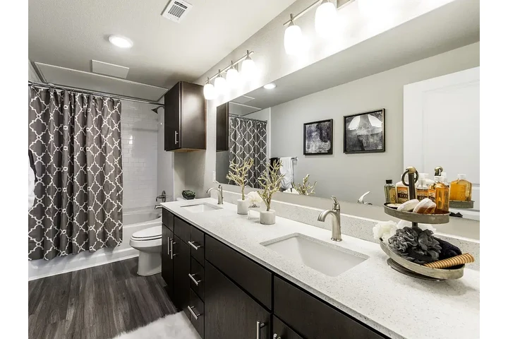 $1300 : House Of Blessings image 1