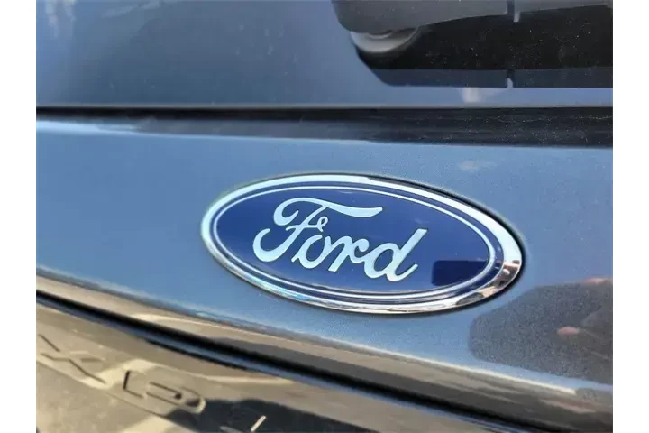 $30291 : Ford Explorer 2020 AWD ST 4d image 5