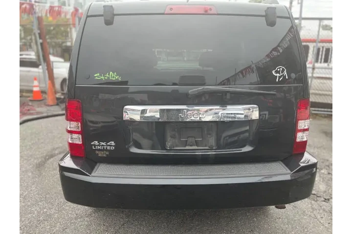 $7495 : 2012 Liberty Limited image 6