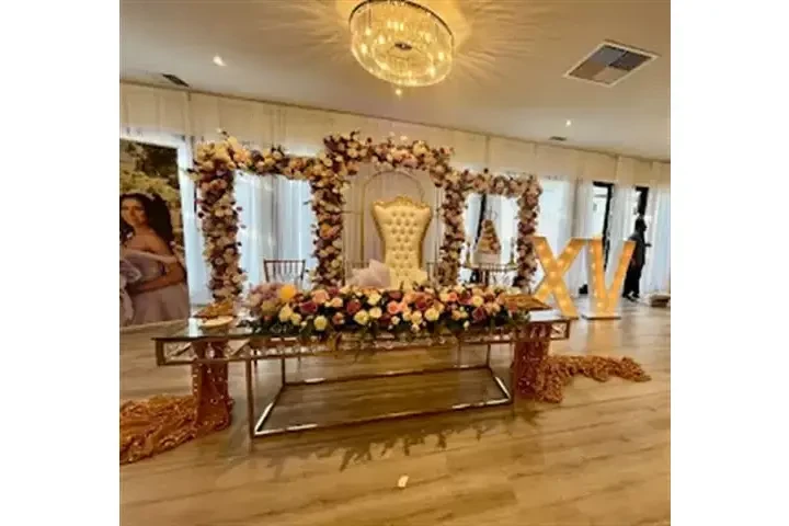 Decoraciones con globos🎈🎈🥳 image 1