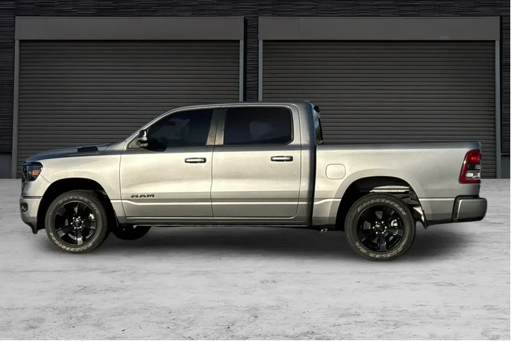 $38388 : Ram 1500 2022 4x4 Big Horn 4 image 7