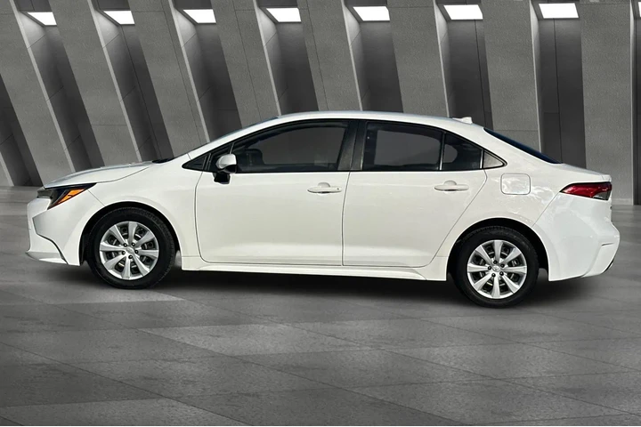 $15500 : Toyota Corolla 2020 LE 4dr S image 8