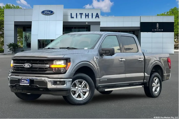 $37000 : Ford F-150 2024 4x4 XLT 4dr image 1