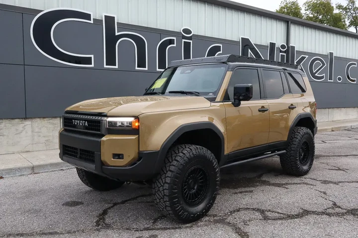 $79988 : 2024 Land Cruiser image 1