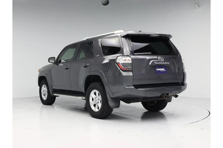$31998 : Toyota 4Runner 2018 4x4 SR5 image 2