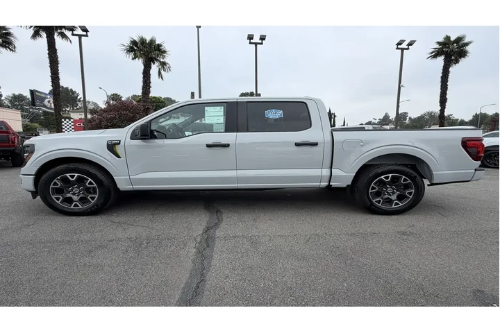 $39995 : Ford F-150 2024 4x2 STX 4dr image 1
