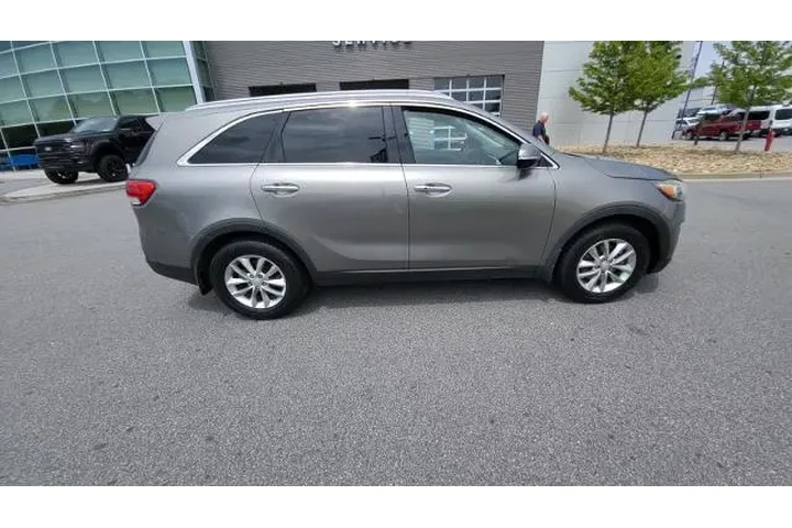 $10987 : Kia Sorento 2017 EX V6 4dr S image 8