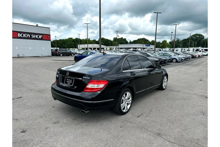 $5980 : 2009 Mercedes-Benz C-Class 4d image 2