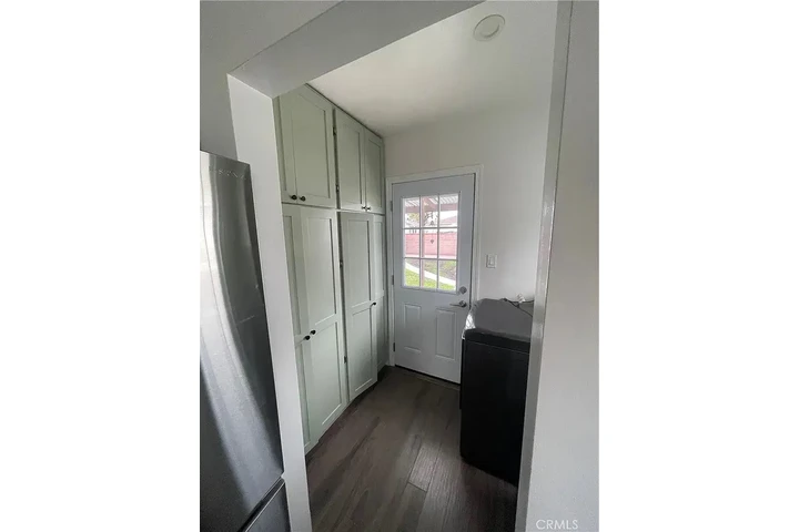 $900 : Beautiful Home...LAKEWOOD,CA image 7