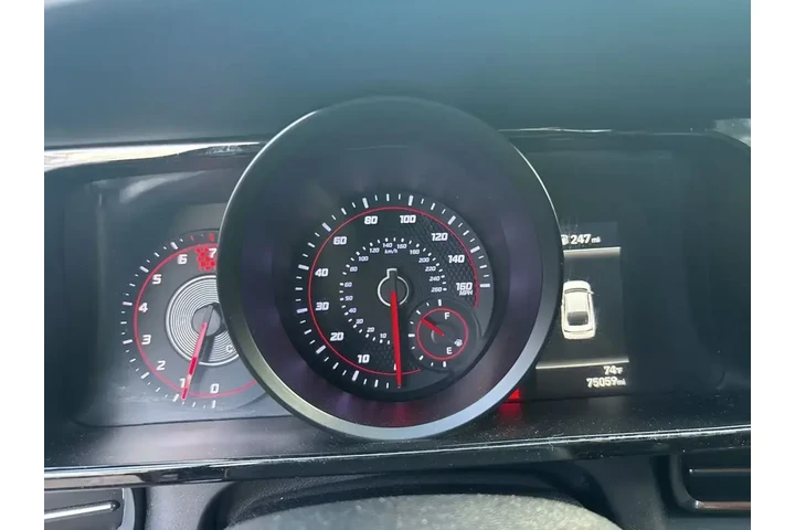 $17528 : Hyundai ELANTRA 2022 N Line image 5