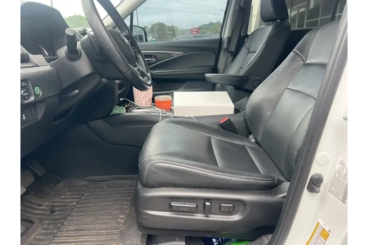 $26650 : Honda Pilot 2022 SE 4dr SUV image 6