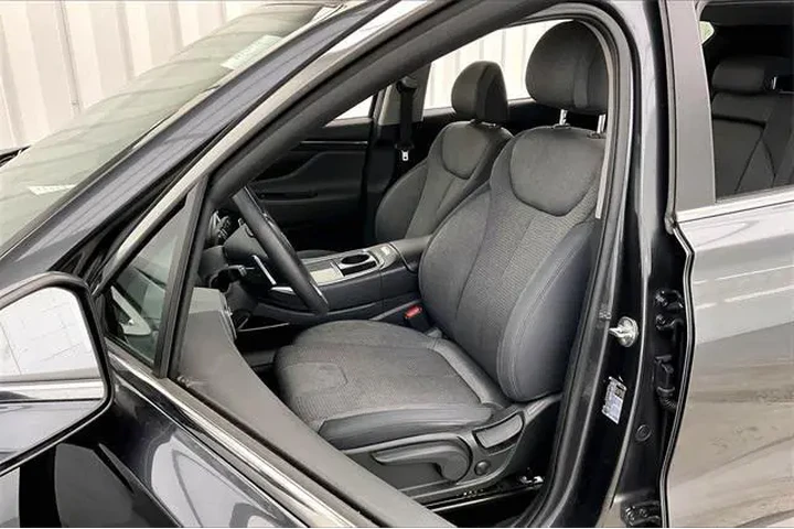 $20990 : Hyundai SANTA FE 2023 AWD SE image 8