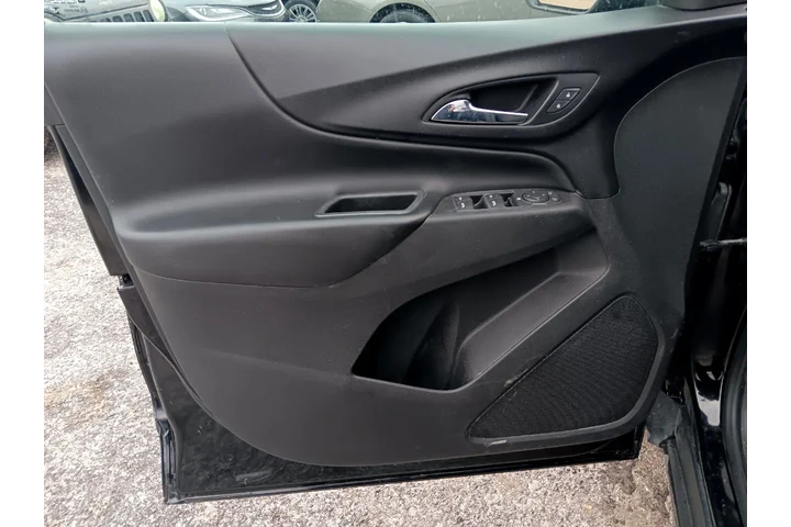 $9995 : 2020 Equinox LT image 3