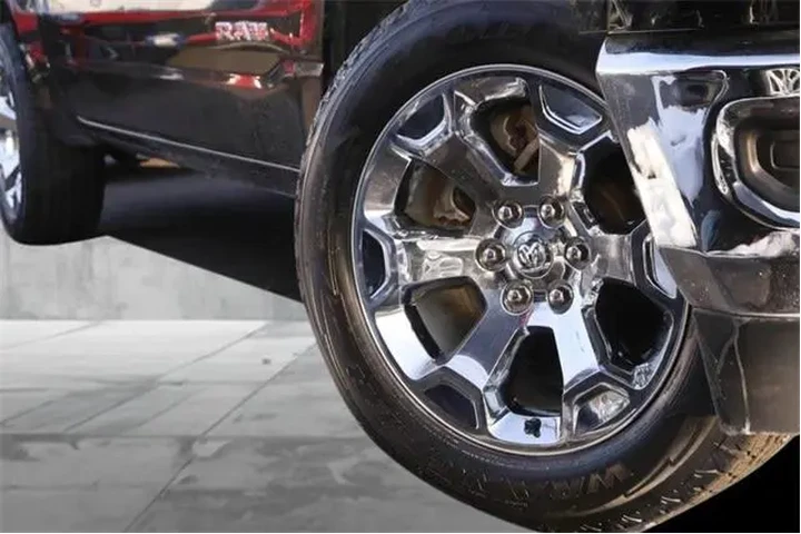 $31950 : Ram 1500 2023 4x4 Big Horn 4 image 3