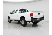 $19998 : Toyota Tacoma 2017 4x2 SR 4d thumbnail