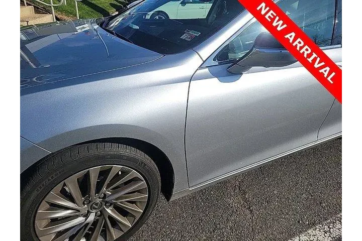 $38998 : Lexus ES 350 2023 Ultra Luxu image 3