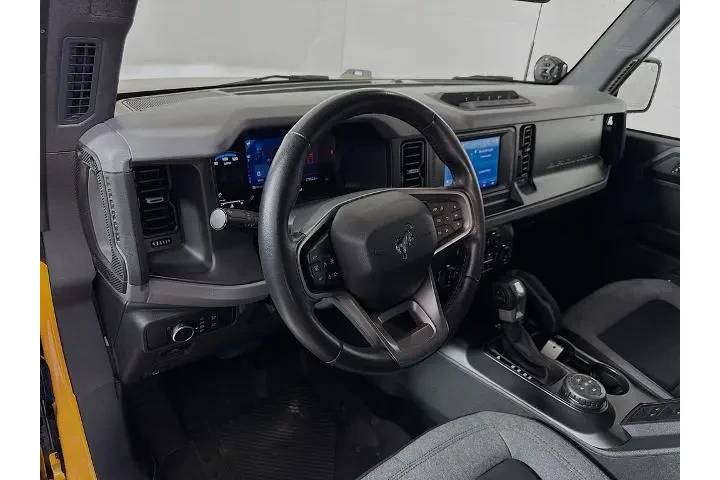 $39900 : Ford Bronco 2022 4x4 Base Ad image 9