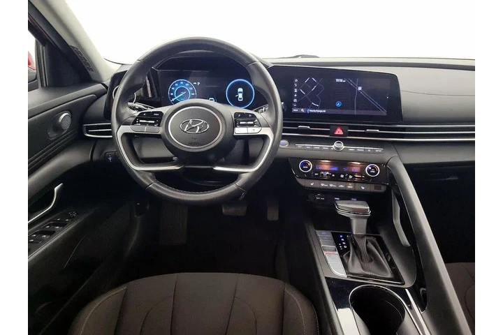 $20998 : Hyundai ELANTRA 2023 SEL 4dr image 10