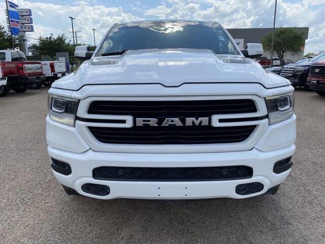 $33988 : 2020 RAM 1500 Laramie image 5