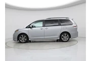 $22998 : Toyota Sienna 2017 SE 8-Pass thumbnail
