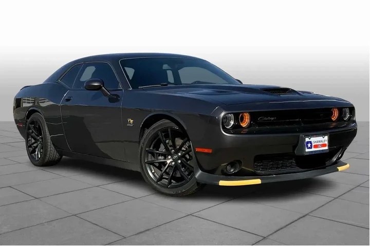 $36538 : Dodge Challenger 2022 R/T Sc image 2