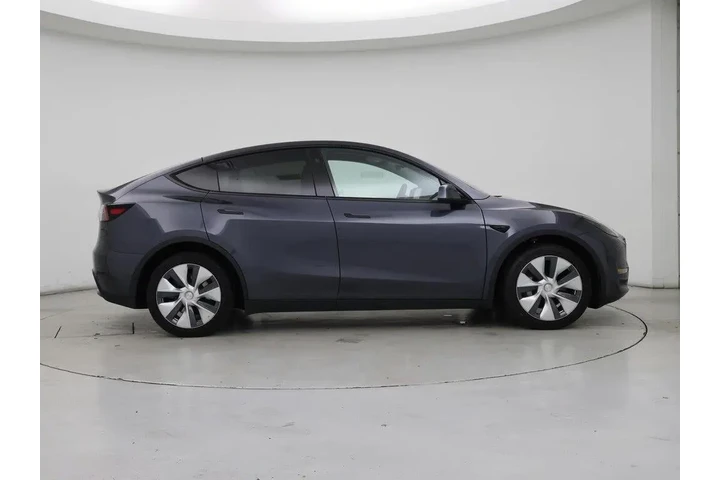 $33998 : Tesla Model Y 2023 AWD Long image 7