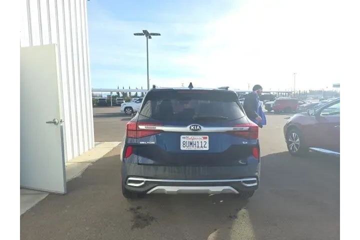 $17900 : Kia Seltos 2021 AWD EX 4dr S image 5