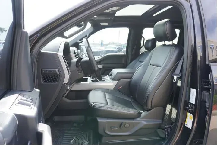 $30225 : Ford F-150 2019 4x4 XL 4dr S image 7