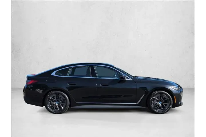 $29755 : BMW i4 2024 eDrive35 Gran Co image 4