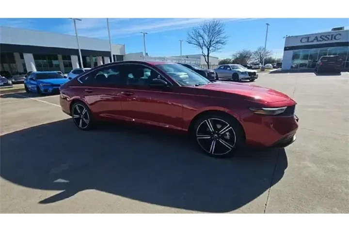 $26987 : Honda Accord Hybrid 2024 Spo image 2