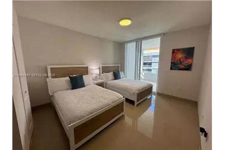 $5800 : Rental property with 2 bedro image 10