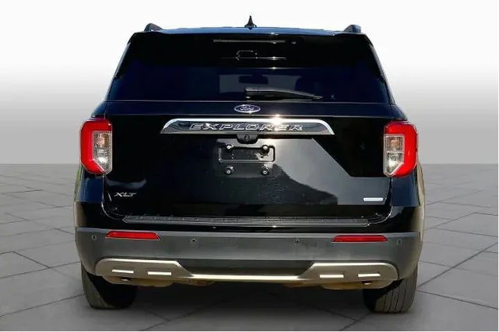 $14984 : Ford Explorer 2020 XLT 4dr S image 5