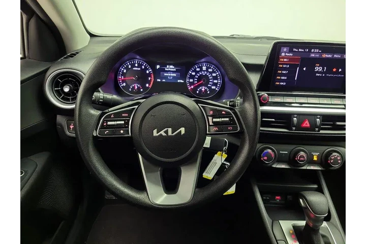 $19998 : Kia Forte 2024 LXS 4dr Sedan image 10