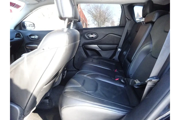 $12900 : 2019 Cherokee Limited 4x4 image 8